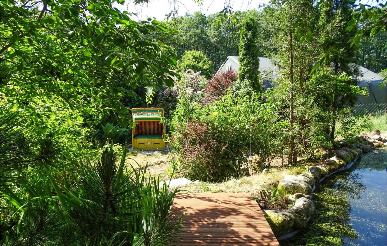 3 Bedroom Nice Home In Pinnow Ot Godern エクステリア 写真